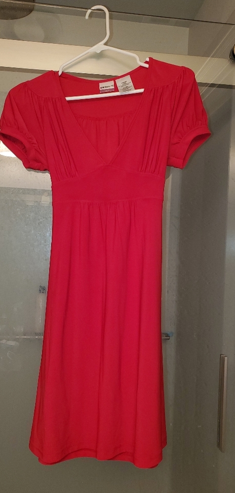 Red party dress